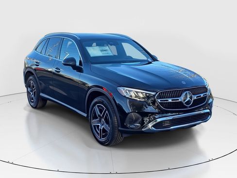 New 2026 Mercedes-Benz GLC 300 image 3