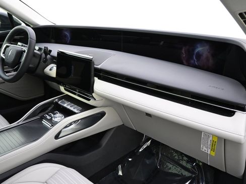 New 2026 Lincoln Nautilus Reserve w/ Jet Appearance Package image 15