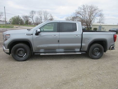 New 2026 GMC Sierra 1500 SLT w/ SLT Premium Plus Package image 10