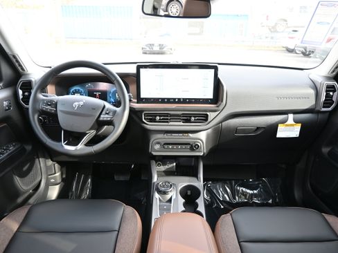 New 2025 Ford Bronco Sport Outer Banks w/ Outer Banks Tech Package+ image 33