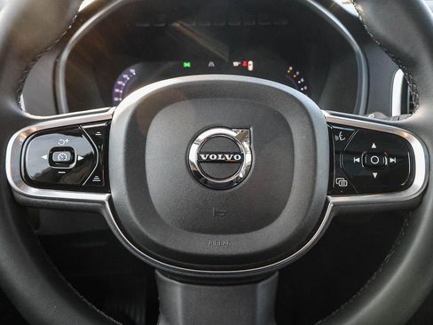 Used 2023 Volvo XC90 B5 Plus w/ Protection Package Premier image 37