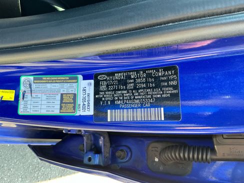 Used 2021 Hyundai Elantra Limited w/ Cargo Package image 26