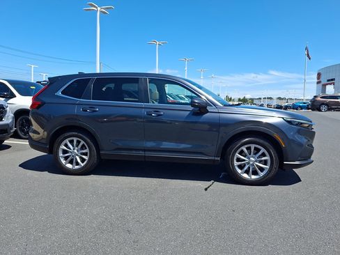 Certified 2024 Honda CR-V EX image 8
