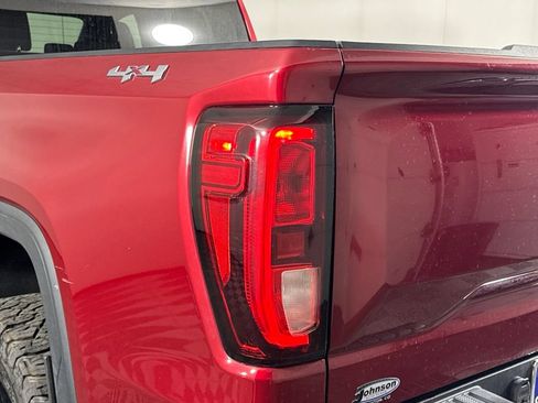 Used 2019 GMC Sierra 1500 Elevation w/ Elevation Value Package AWD/4WD image 42