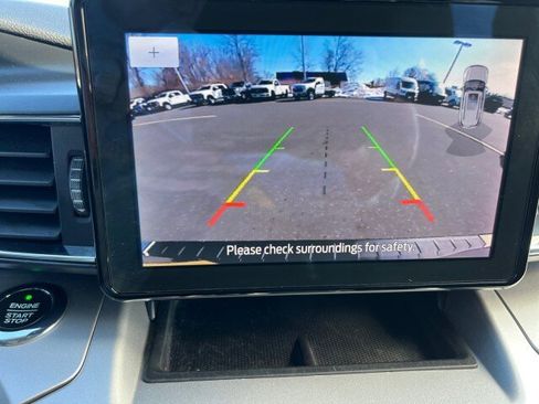 Certified 2021 Ford Explorer XLT w/ Equipment Group 202A image 16