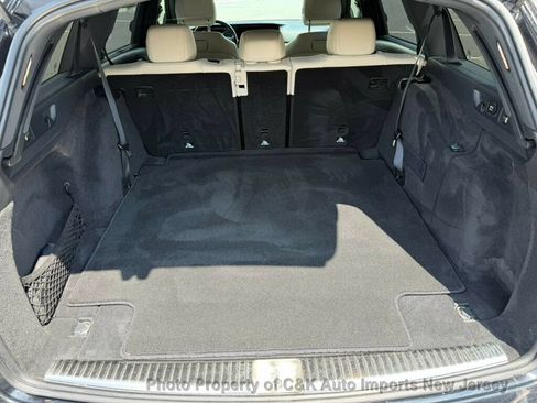 Used 2018 Mercedes-Benz E 400 4MATIC Wagon w/ Premium 2 Package (Q02) image 17