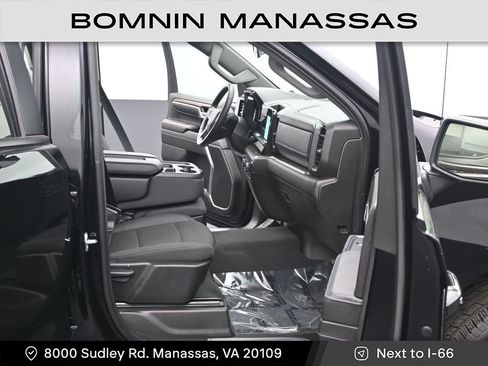 Used 2024 Chevrolet Silverado 1500 RST w/ Protection Package image 9