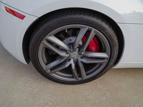 Used 2015 Audi R8 V8 AWD/4WD image 28