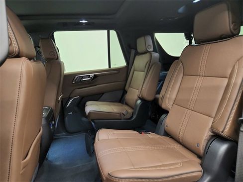 New 2026 Chevrolet Tahoe High Country w/ Sun And Tow Package image 22