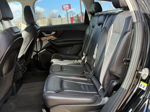 Used 2017 Audi Q7 3.0T Premium Plus image 12