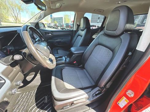 Used 2019 Chevrolet Colorado Z71 AWD/4WD image 17