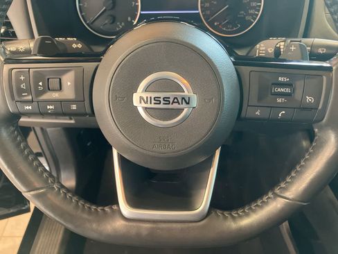 Used 2021 Nissan Rogue S image 14