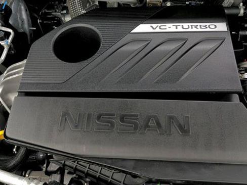 Certified 2023 Nissan Rogue SV FWD image 39