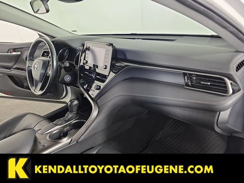 Used 2022 Toyota Camry SE FWD image 28