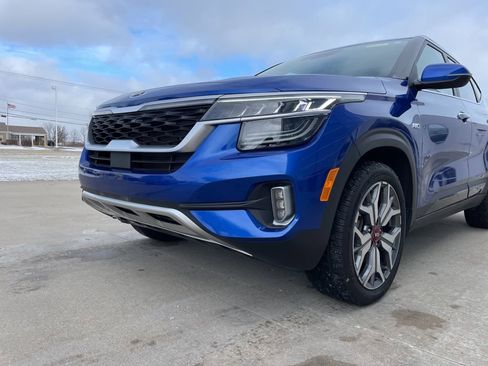 Used 2021 Kia Seltos SX w/ SX Sunroof Package image 15