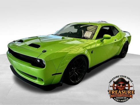 Used 2019 Dodge Challenger SRT Hellcat Redeye image 1