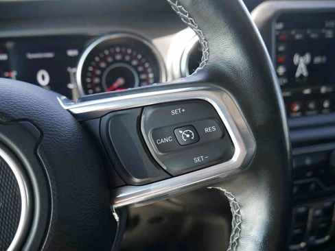 Used 2021 Jeep Gladiator Rubicon w/ Uconnect 4C Nav & Sound Group AWD/4WD image 41