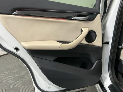 Used 2021 BMW X1 sDrive28i image 25
