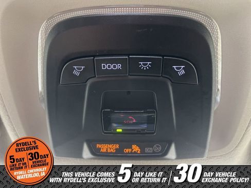 Used 2025 Toyota Corolla LE image 37