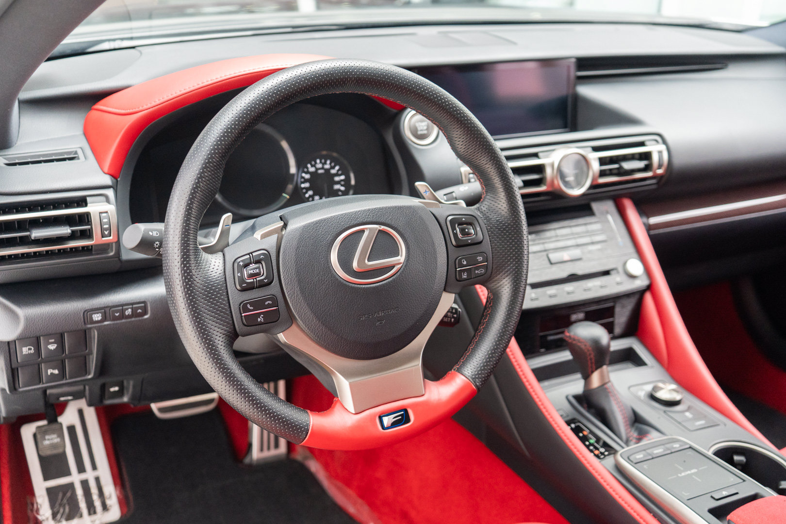 Used 2020 Lexus RC F Track Edition w/ All-Weather Package RWD image 14