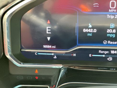 Used 2024 Chevrolet Silverado 1500 High Country w/ High Country Premium Package image 15