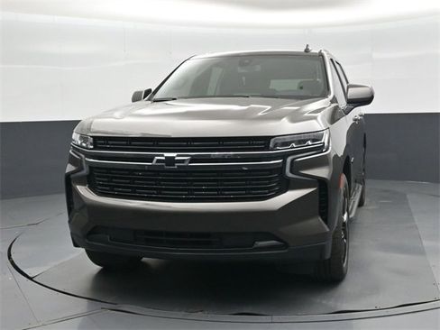 Used 2021 Chevrolet Tahoe RST w/ Rear Media and Nav Package image 8