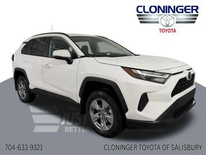 New 2025 Toyota RAV4 XLE