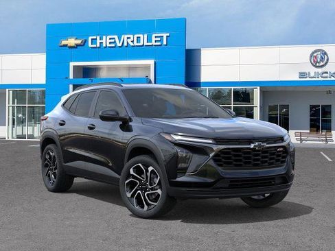 New 2026 Chevrolet Trax RS w/ Sunroof Package image 28