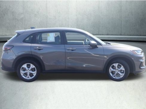 Used 2024 Honda HR-V LX image 8