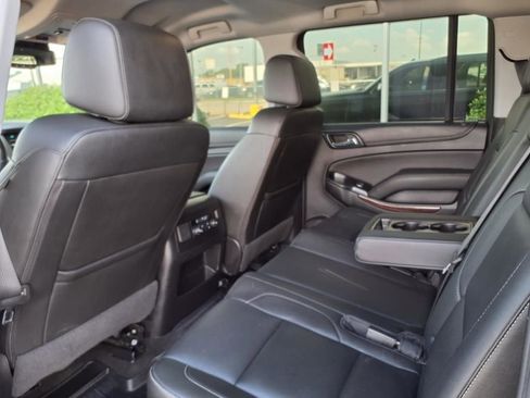 Used 2018 GMC Yukon XL SLT image 27