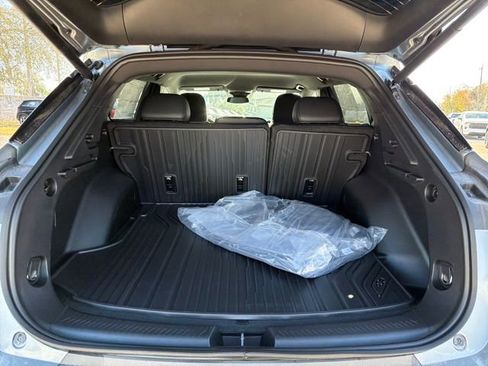 New 2026 Chevrolet Equinox EV LT image 14