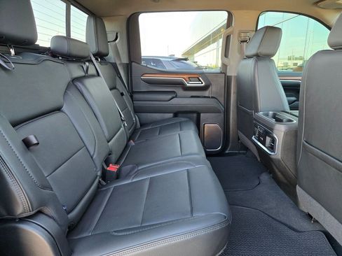 Used 2022 GMC Sierra 1500 Denali w/ Denali Reserve Package image 32