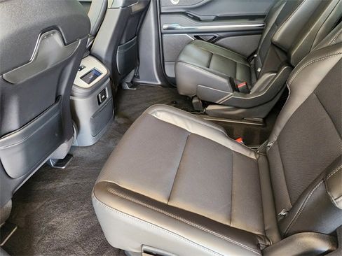 New 2025 Lincoln Navigator Reserve w/ Jet Appearance Package image 27