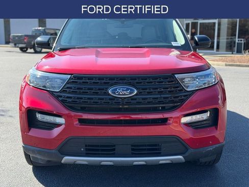 Certified 2023 Ford Explorer Limited image 3