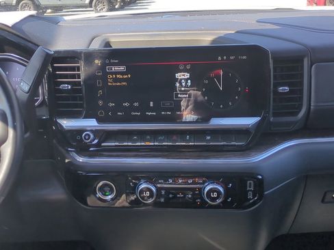 Used 2024 GMC Sierra 1500 Elevation w/ LPO, Elevation Black Package image 19