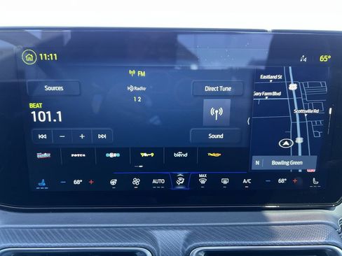 Used 2024 Ford Mustang GT Premium RWD image 16