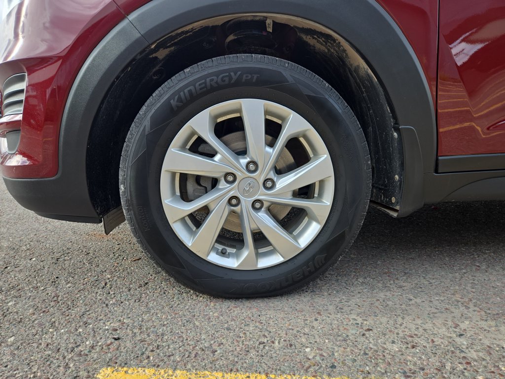 Used 2019 Hyundai Tucson Value AWD/4WD image 10