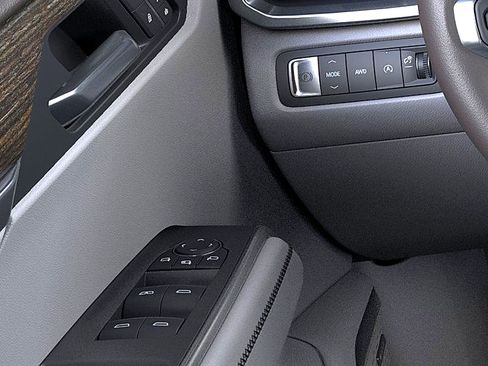 New 2026 GMC Acadia Denali image 22