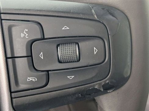 Used 2021 GMC Yukon XL SLT w/ SLT Luxury Plus Package image 17