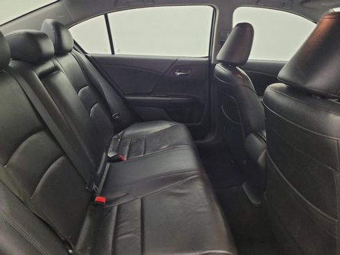 Used 2015 Honda Accord Sport image 19