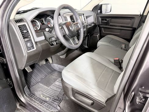 Used 2019 RAM 1500 Express w/ Express Value Package image 27