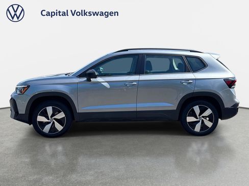Used 2025 Volkswagen Taos S AWD/4WD image 8