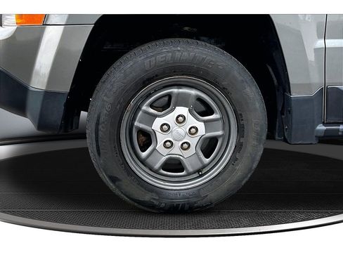 Used 2013 Jeep Patriot Sport w/ PWR Value Group AWD/4WD image 10