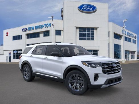 New 2025 Ford Explorer Active w/ Active Comfort Package image 7