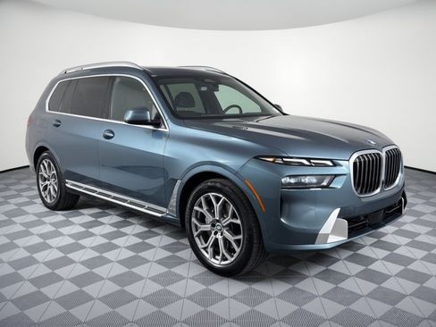 Used 2026 BMW X7 xDrive40i AWD/4WD image 7