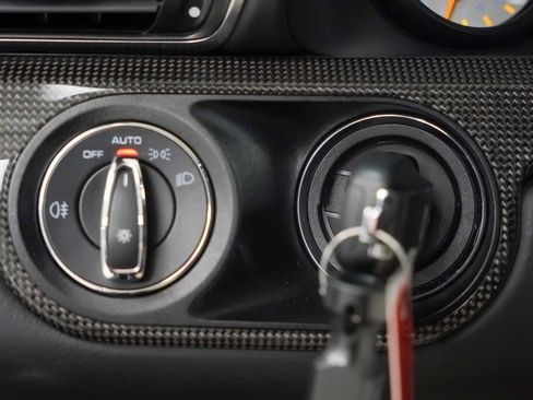 Certified 2018 Porsche 911 GT3 image 22