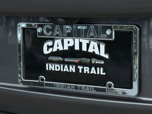 Used 2025 Jeep Grand Cherokee Summit AWD/4WD image 43