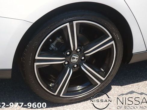 Used 2024 Honda Accord Sport image 7