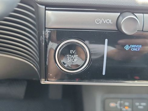 New 2026 Hyundai Ioniq 5 SEL RWD image 12