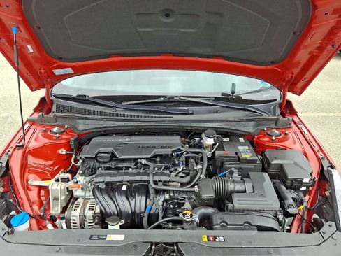 Used 2023 Hyundai Elantra SEL w/ Convenience Package FWD image 34